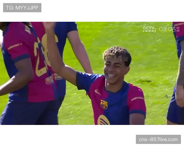 巴萨3-2险胜赫罗纳，莱万绝杀助球队重返榜首